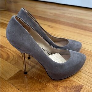 ZARA WOMAN NWT  Taupe Suede 38 /7.5 US. With 5” chrome heel and 1.25” platform.